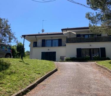 Patrignano Apartment | La vista sul mare