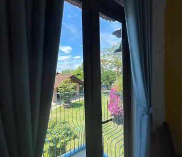 Hue Hotel | La Y Riverview