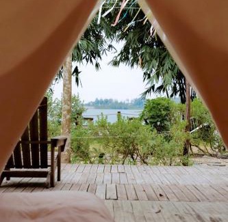 Vinh Cuu Other | Lac Glamping Trian Lake