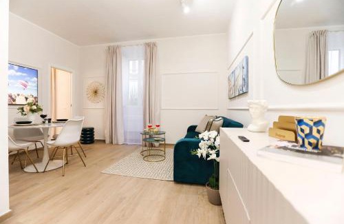 Rione XVI Ludovisi Apartment | Lady A in Rome- Luxury Apartment