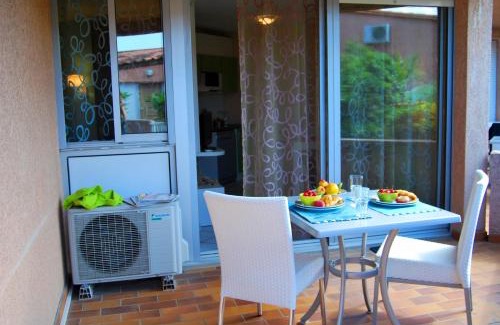 Saint-Cyprien Plage Resort | Lagrange Grand Bleu Vacances – Résidence Les Jardins de Neptune