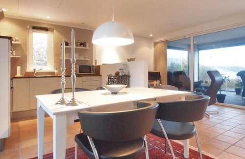 Middelfart House | "Laila" - 50m from the sea by Interhome