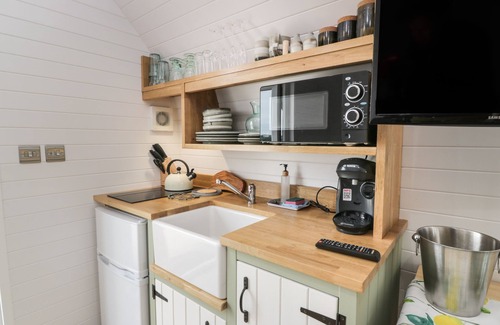 Lochmaben Cottage | Laird Lodge 1