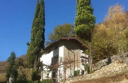 Civo House | Lake Como 7 miles - Val di Mello: 1-ROOM-APARTMENT/TWO-ROOM APARTMENT BedroomBathroomKitchen