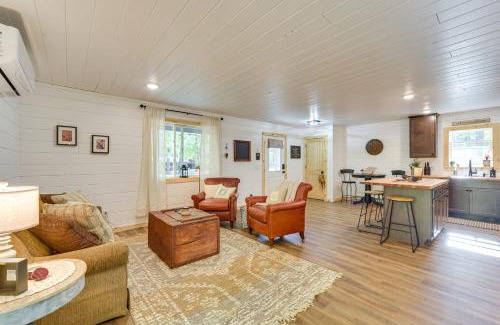 Danbury House | Lake Days, Links and Trails! Danbury Cottage