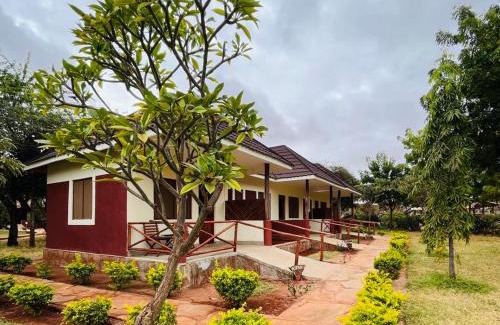 Tsavo West Resort | Lake Jipe Eco Lodge