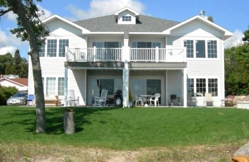 Jacksonport Condo | Lake Michigan Sand Beachfront Condo, Spectacular Views, sunrise, WiFi, 2nd floor