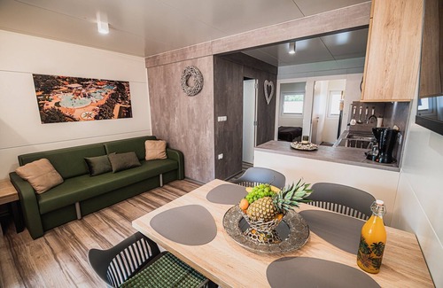 Terme Catez House | Lake Serenity Premium Mobile Homes-3Bedroom 15/029