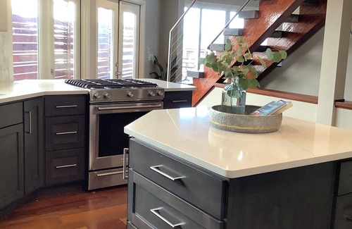 West Lake Stevens House | Lake Stevens Lake Front Retreat- family friendly