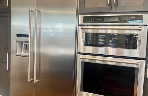 West Lake Stevens House | Lake Stevens Lake Front Retreat- family friendly