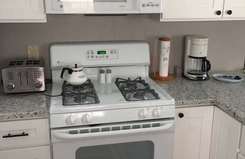 Alburg Cottage | Lake Sunrise Cottage on Lake Champlain