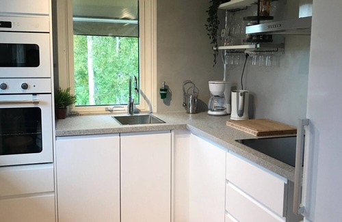 Finspang House | Lake view accommodation in Southern Sweden