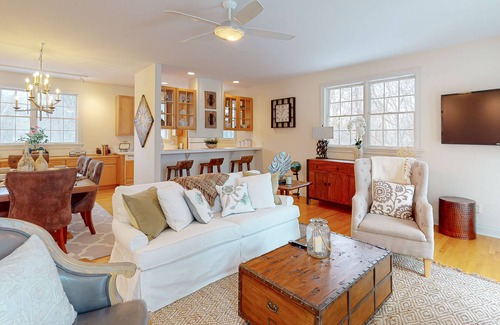 Miller Beach House | Lake-view home one block from the beach with deck, patio, & washer/dryer