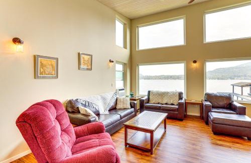 Sudden Valley House | Lake Whatcom House with Private Hot Tub and Dock