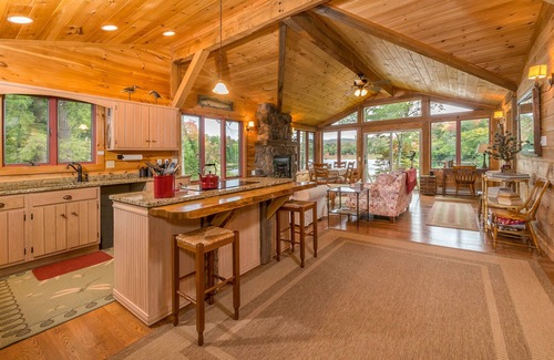 Arietta Cabin | Lakefront and Private with Stunning Views