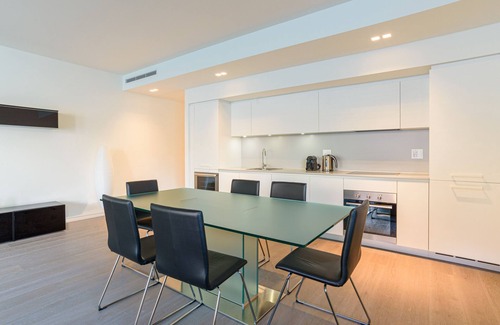 Laglio Apartment | [Lakefront Apartment]