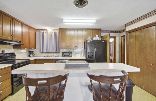 Dennis House | Lakefront! Beautiful Views! Sleeps 24 people! 7 Bdrm, 3 bath - Incredible Charm!