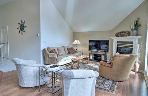 Bolton Landing Apartment | Lakefront Bolton Retreat with Balcony and Views!