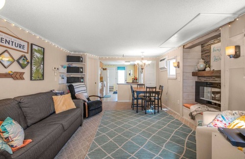 Ham Lake Cabin | Lakefront Family Beach House