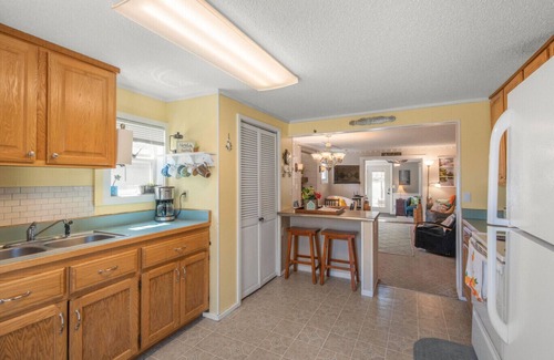 Ham Lake Cabin | Lakefront Family Beach House