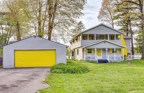 Baldwin House | Lakefront Group Getaway with Dock in Baldwin!