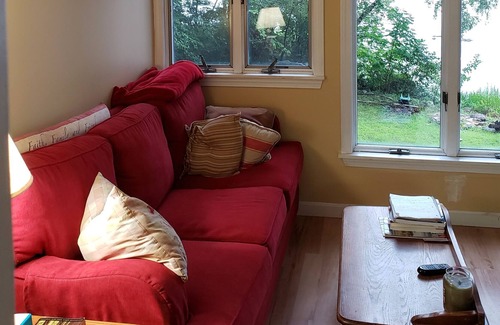 Barrington House | Lakefront Home on Swains Lake