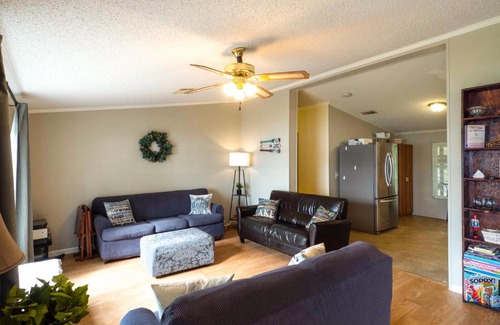 Turtle Beach House | Lakefront Many Vacation Home with Deck and Views