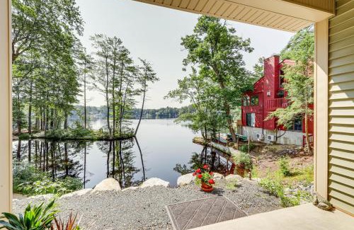 Orange Apartment | Lakefront Orange Vacation Rental - Pet Friendly!