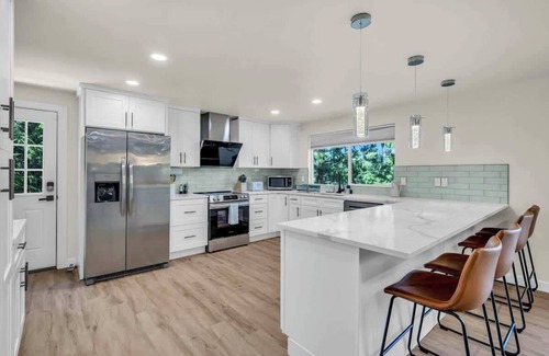 Three Lakes House | Lakefront Retreat for 6 with Stunning Views, Sauna