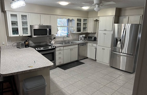 Silver Springs House | Lakefront Vacation home in Ocala National Forest