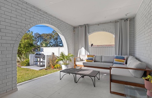 Buff Point House | Lakeside Luxury Buff Point