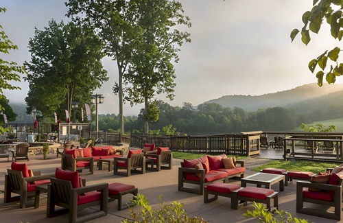 Roanoke Apartment | Lakeside Suite | Kitchenette | No Hidden Fees