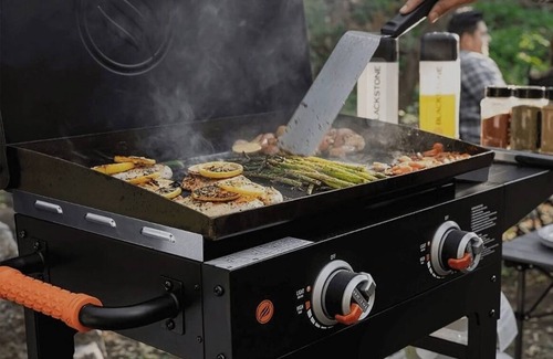 Grandy Cabin | Lakeside Treehouse sleeps 10+Large Sauna+Cold Tub