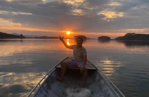 Ngoi Tu House | Lakeview Homestay Vu Linh