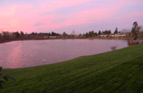 Centralia Hotel | Lakeview Inn Centralia