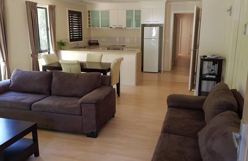 Lake Hume Village Villa | Lakeview Villa's