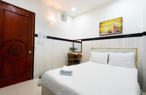 District 11 Hotel | Lam Sơn Hotel 3 Tháng 2