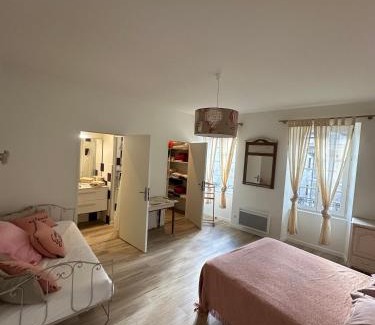 Tournon-sur-Rhone Apartment | lamaisondemamere