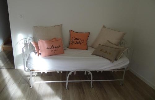 Tournon-sur-Rhone Apartment | lamaisondemamere