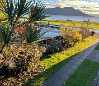 Lamlash House | Lamlash (holiday) Lets