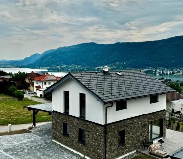Bodensdorf House | Landhaus Steinrose