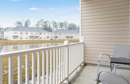 Bloomingdale Apartment | Landing | Amazing 2BD, Gym, Pool