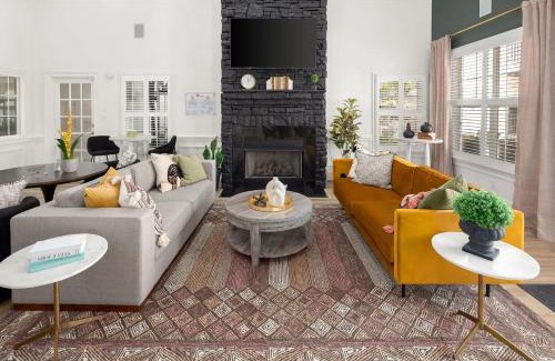 Indian Trail Apartment | Landing Apartments - Indian Trail