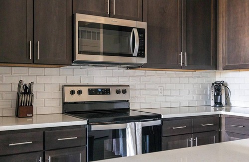 Palmetto Apartment | Landing at Gateway Commons - 2 Bedrooms in Elle.