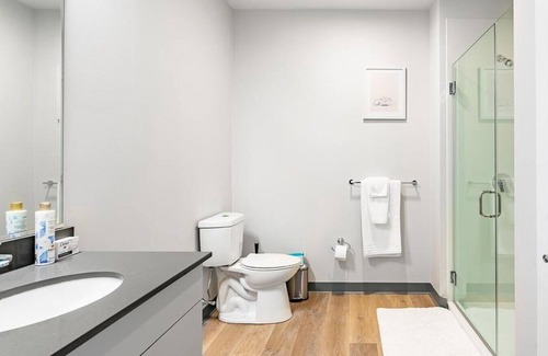 St. Elizabeth's Apartment | Landing at The Overlook at St. Gabriel's - 1 Bedroom in Downtown Brighton