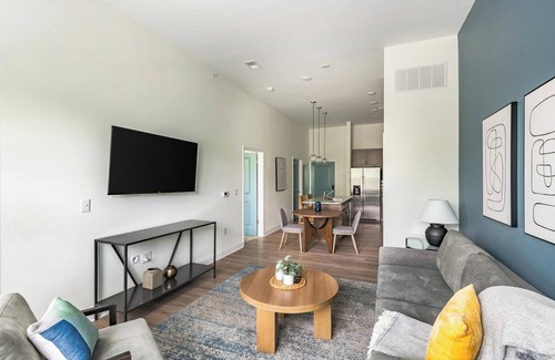 Wilmington Apartment | Landing at The Parker Leland - 1 Bedroom in Dow.