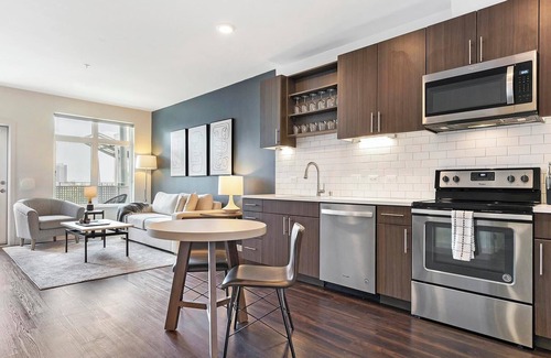 Newberry Apartment | Landing at Vanguard - 2 Bedrooms in Newberry