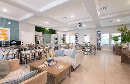 Newberry Apartment | Landing at Vanguard - 2 Bedrooms in Newberry