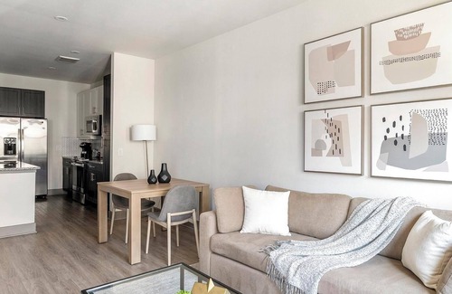 McKinney Apartment | Landing | Modern 1BD, Pool, Clubhouse