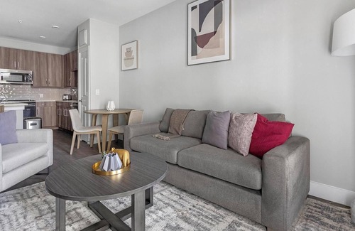 Katy Apartment | Landing | Stylish 1BD, Game Room, Pool